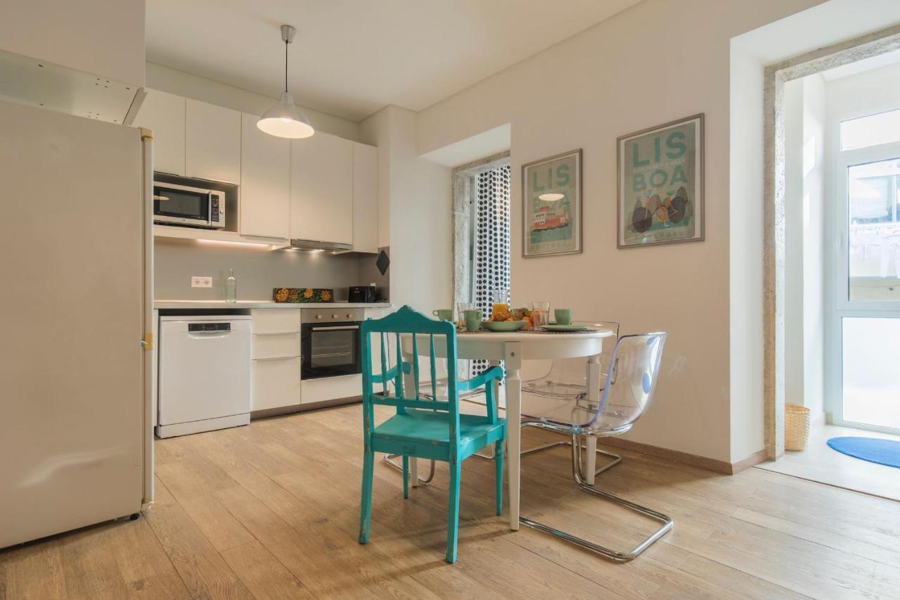 Lovelystay - Peaceful Central Apartment I Lisbon Bagian luar foto