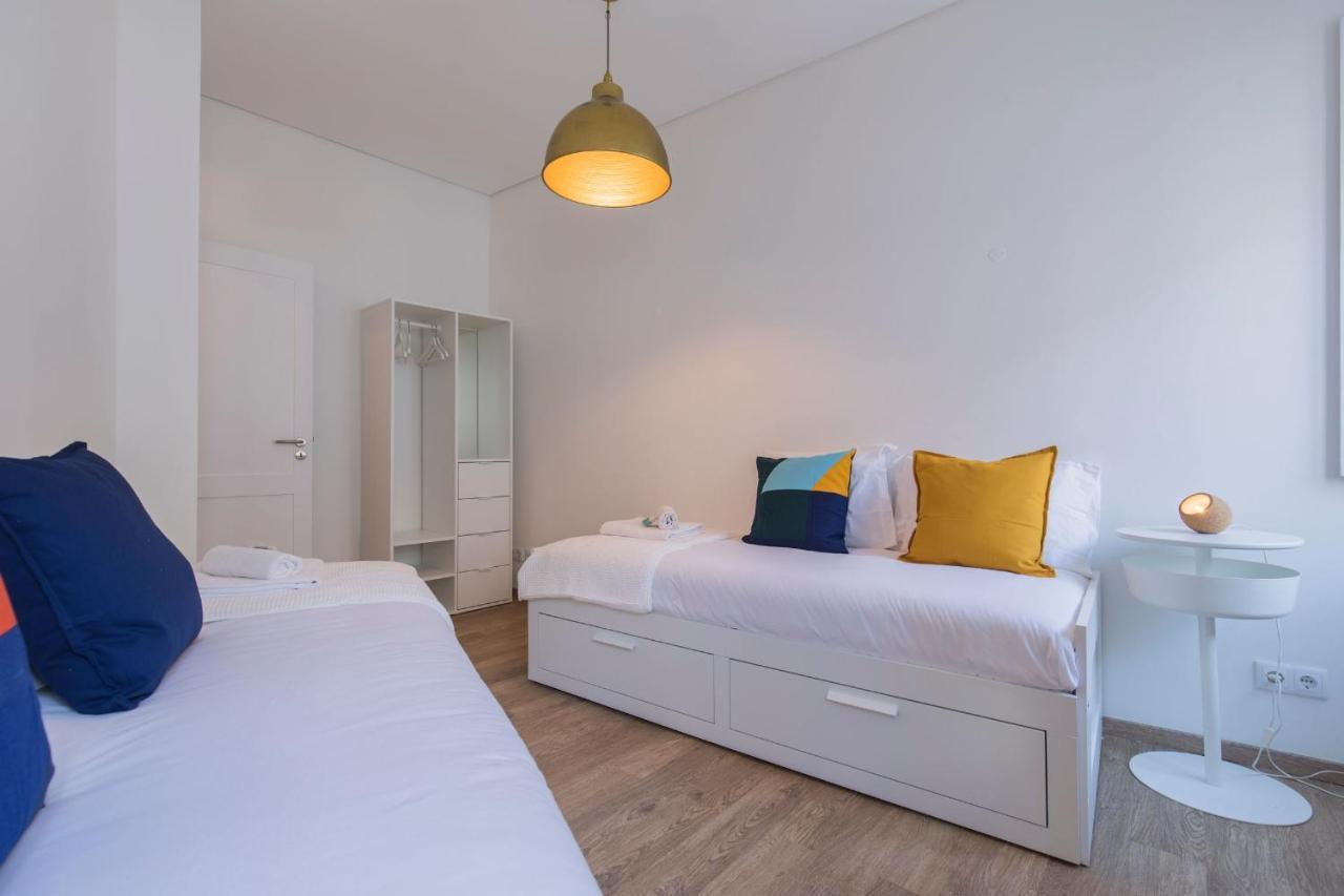 Lovelystay - Peaceful Central Apartment I Lisbon Bagian luar foto