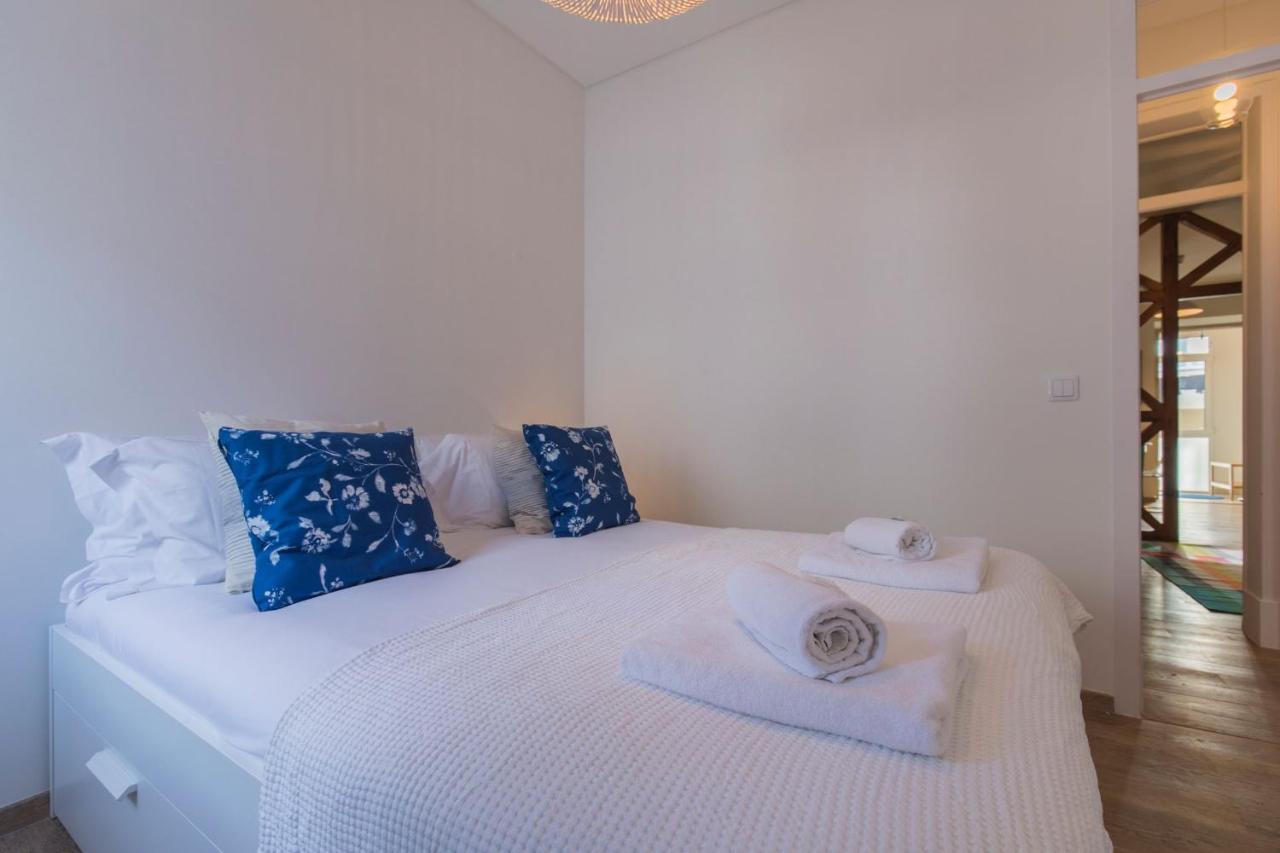 Lovelystay - Peaceful Central Apartment I Lisbon Bagian luar foto