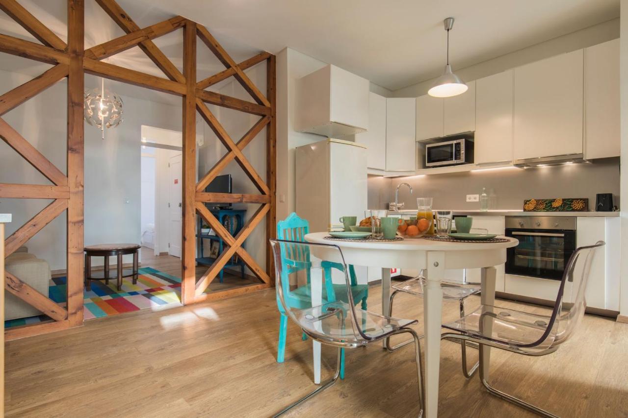 Lovelystay - Peaceful Central Apartment I Lisbon Bagian luar foto